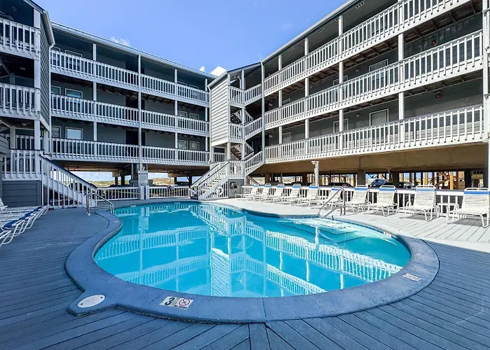 Aparthotel Gulf-view Steps From The Regatta 102a